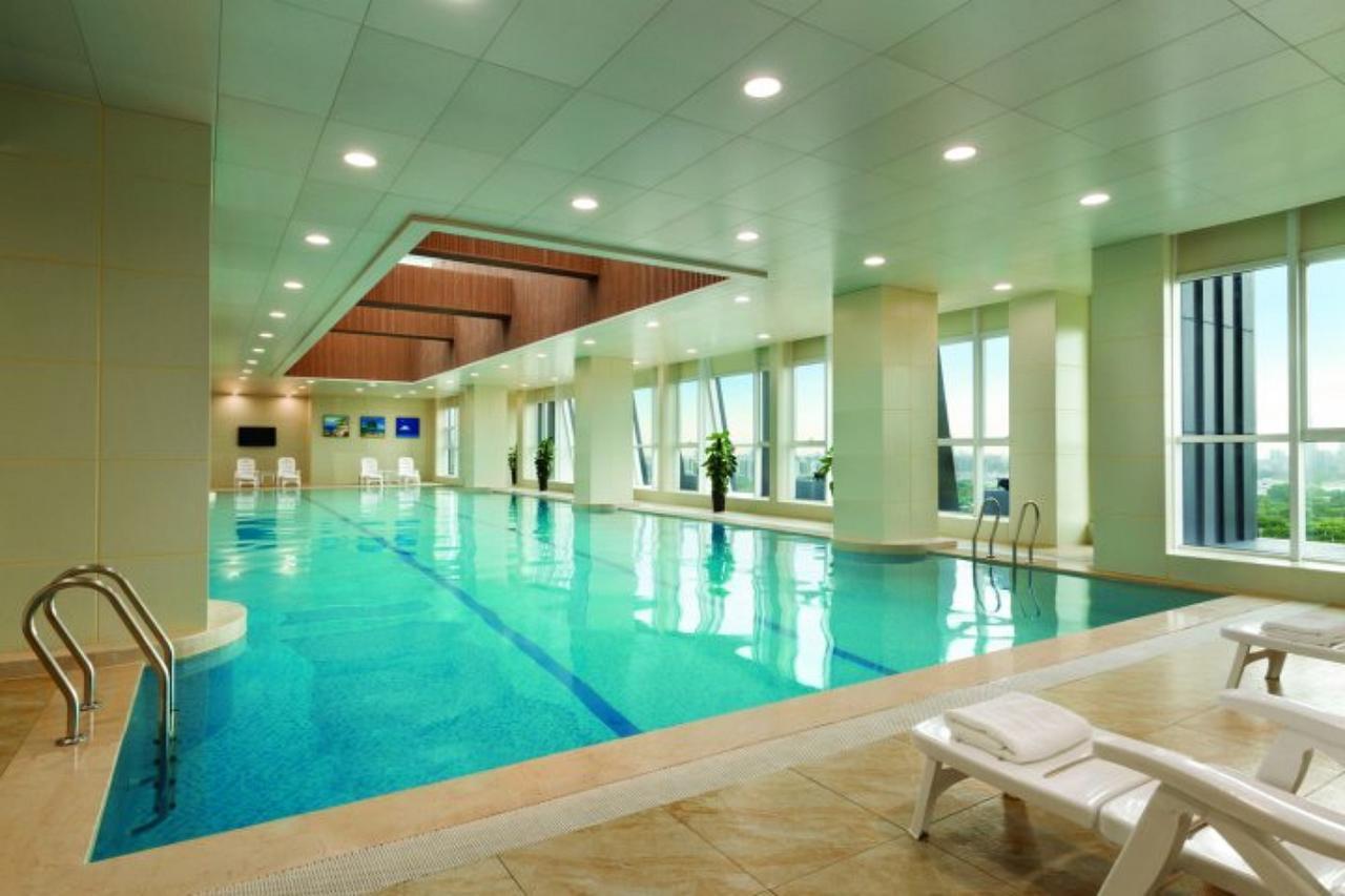 Ramada Jiaxing Hotell Exteriör bild